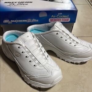 Skechers White Sneakers with Supportive Sole and Classic Design